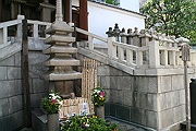 本能寺歴代墓