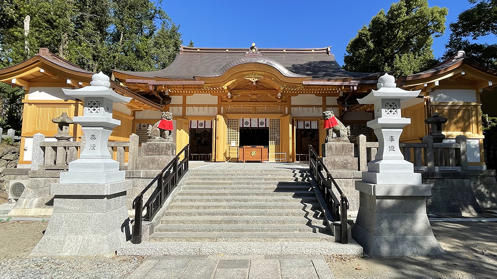 本殿 基壇・階段